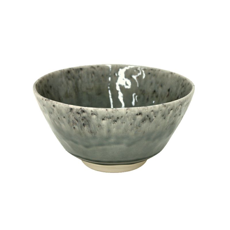 ポルトガルの食器、COSTA　NOVAの　マデイラのサラダボウル　アッシュグレー。ガラス質の透明感のある色が魅力です。